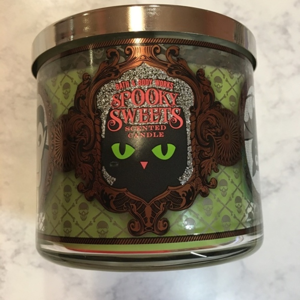 Bath & Body Works Caramel Pumpkin Swirl Candle